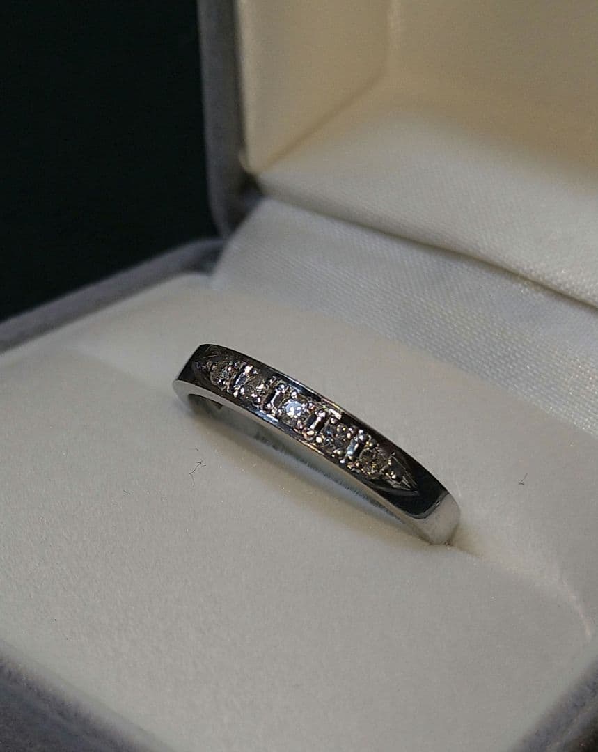 うっちー Ptダイヤモンド リング