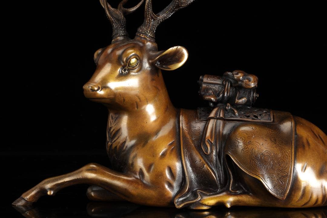 金工師 宗信造 蝋型鋳造 銅製 鹿 香炉 共箱 細密彫刻 置物 古美術品 骨董品