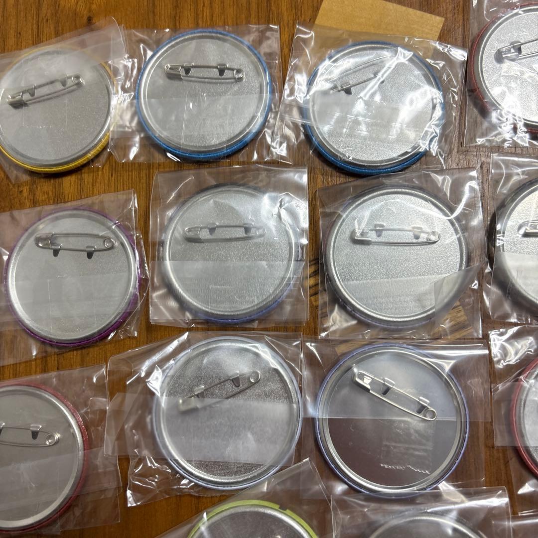 ゴールデンカムイ 缶バッジ 36個セットまとめ売り