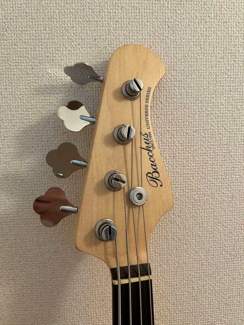 bacchus エレキベース