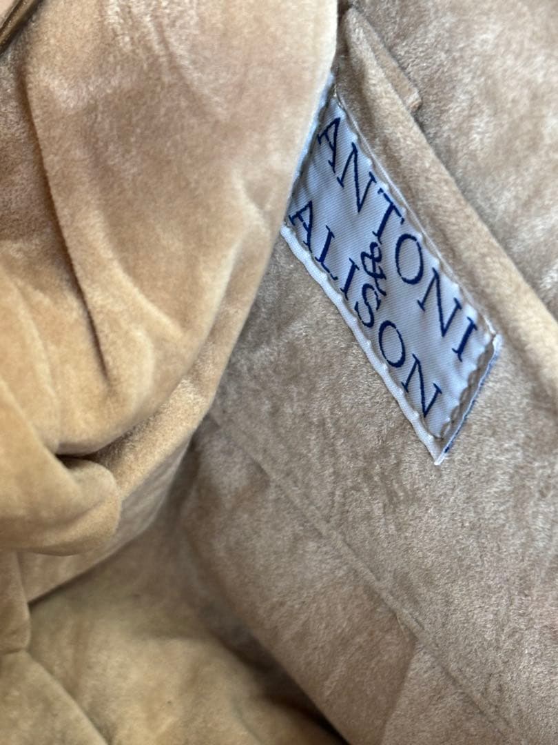 Antoni&Alison アントニ＆アリソン