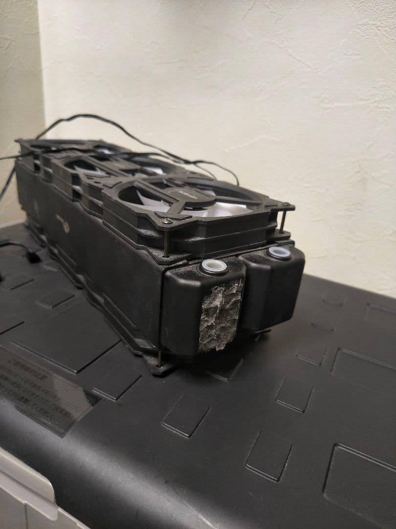 Bykski 360mm 60mm厚 ラジエータx3ファン付き