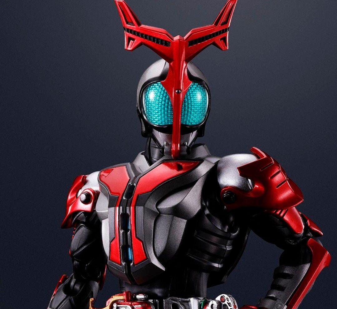 S.H.Figuarts真骨彫製法 仮面ライダーカブト ハイパーフォーム10th