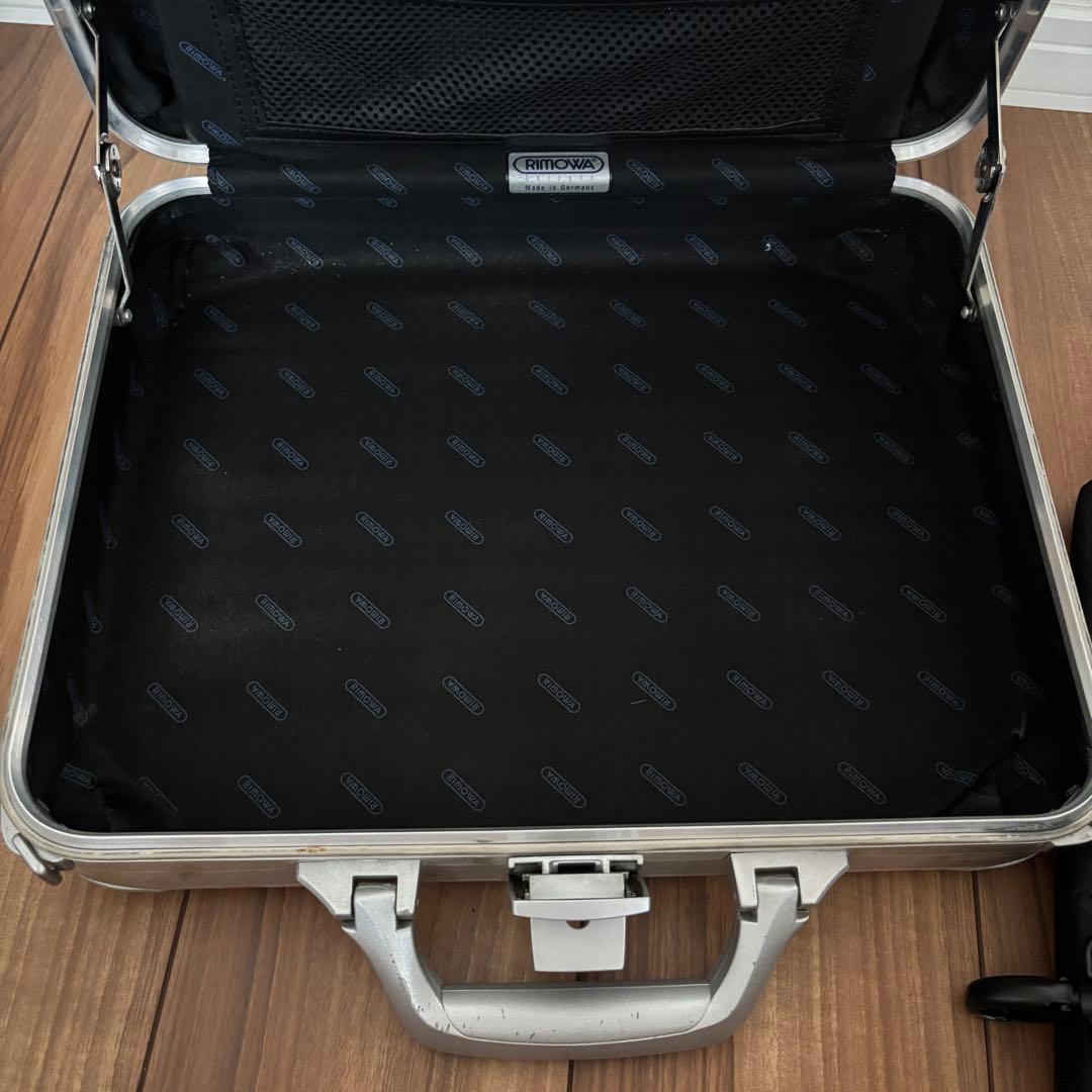 3連休限定値引き！RIMOWA リモワ 90908 アタッシュケース