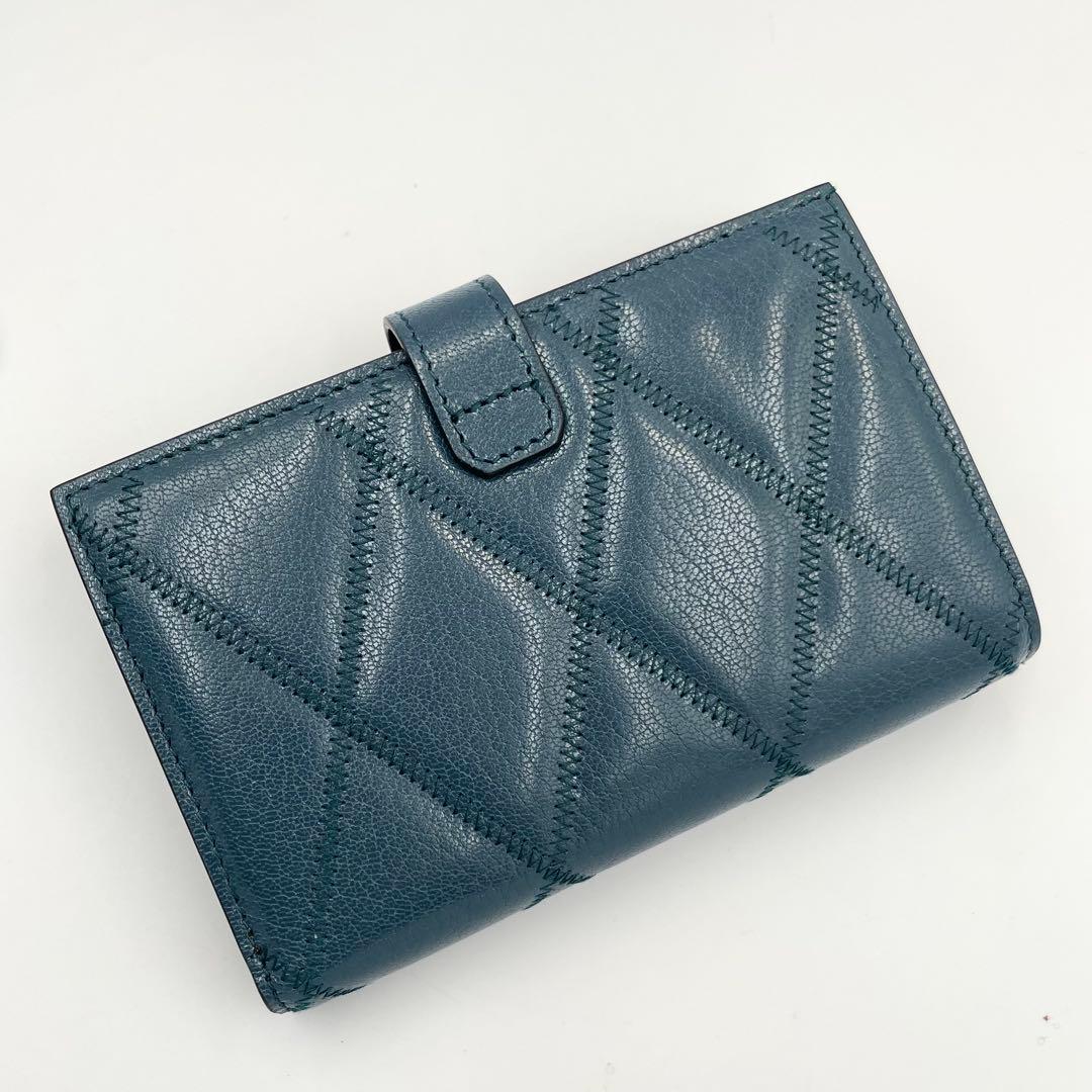 未使用★GIVENCHY キルティング　2G 二つ折り財布　レザー　ブルー系