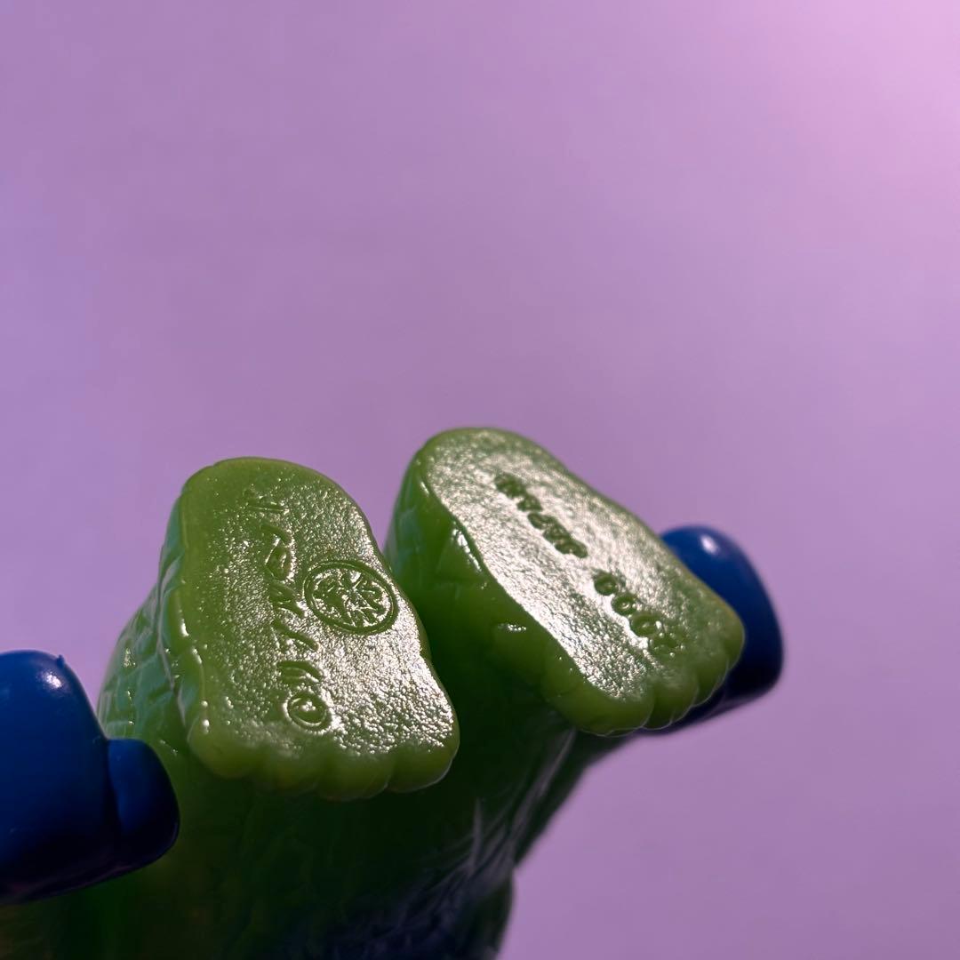 リアルヘッド　ソフビ　マミーグローブ　黄緑形成