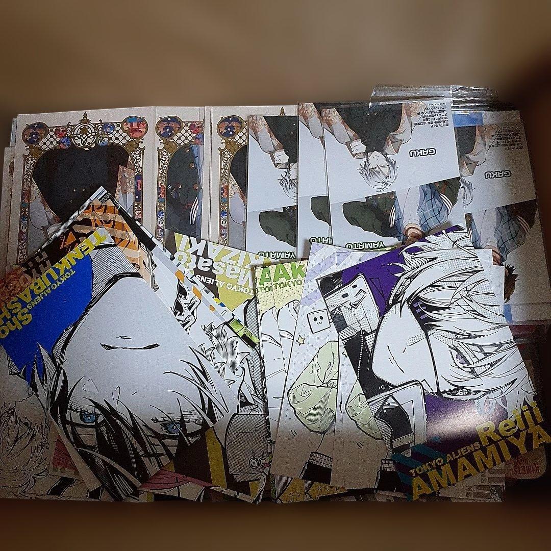 アニメ・マンガ・キャラクター　紙類　紙系　紙雑貨　大量　まとめ売り　　大