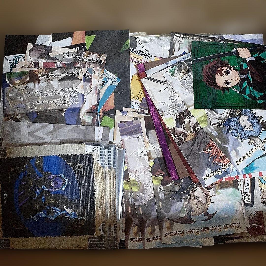 アニメ・マンガ・キャラクター　紙類　紙系　紙雑貨　大量　まとめ売り　　大