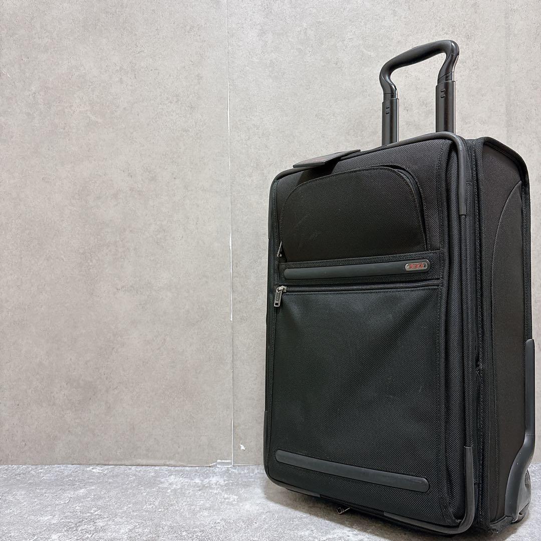 TUMIトゥミ キャリースーツケース 機内持ち込み可能 拡張 ビジネス 黒
