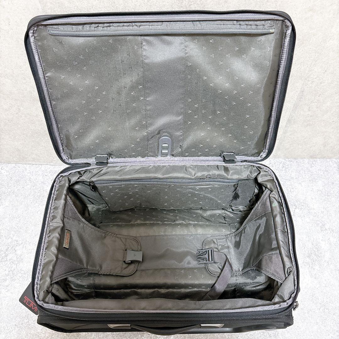 TUMIトゥミ キャリースーツケース 機内持ち込み可能 拡張 ビジネス 黒