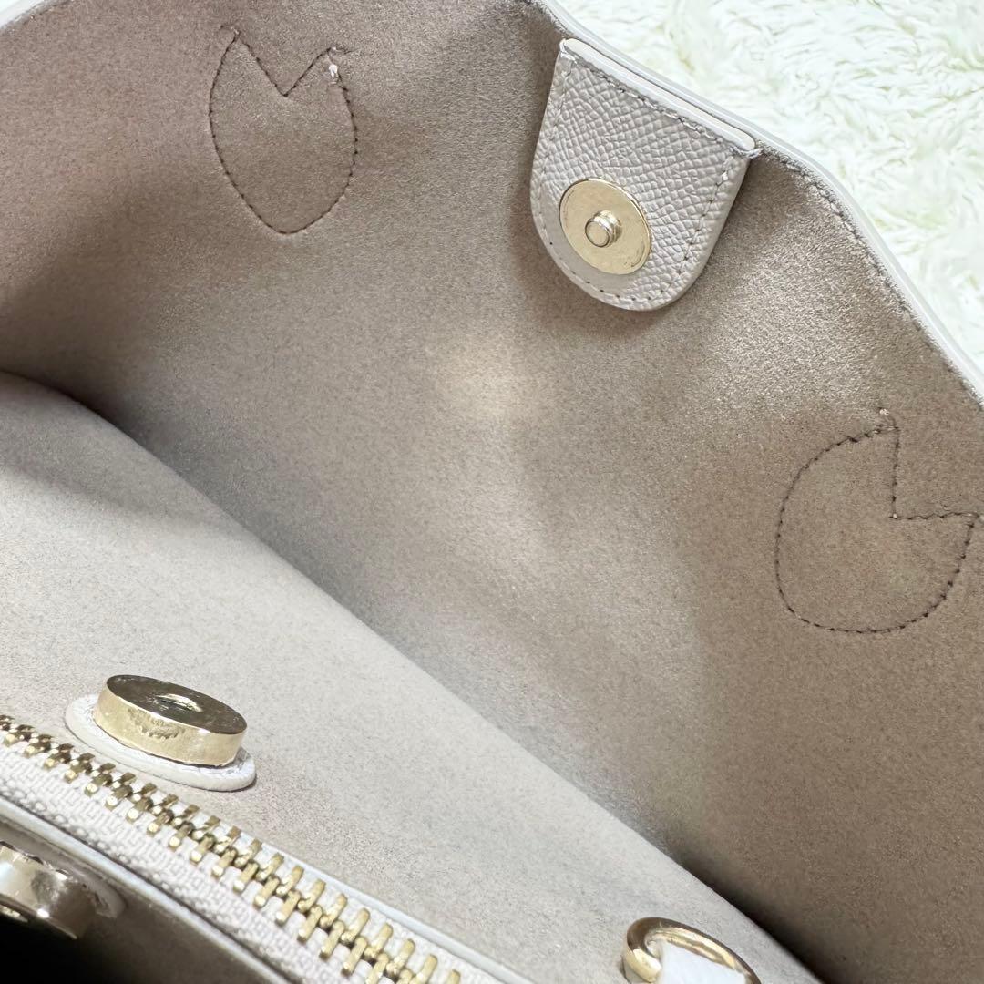 ✨保存袋付き✨フルラ 現行 ヴィットリア 2wayショルダーバッグ ベージュ