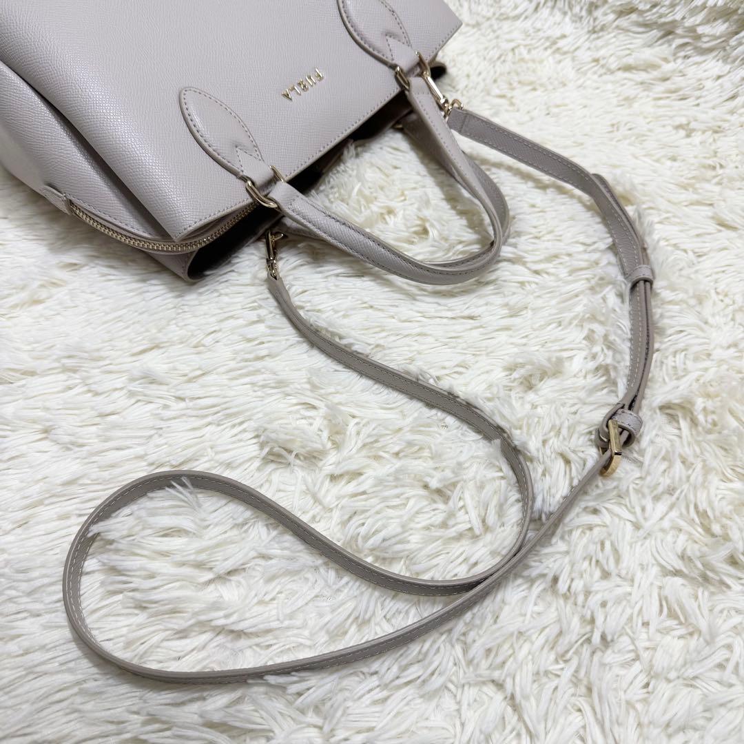 ✨保存袋付き✨フルラ 現行 ヴィットリア 2wayショルダーバッグ ベージュ