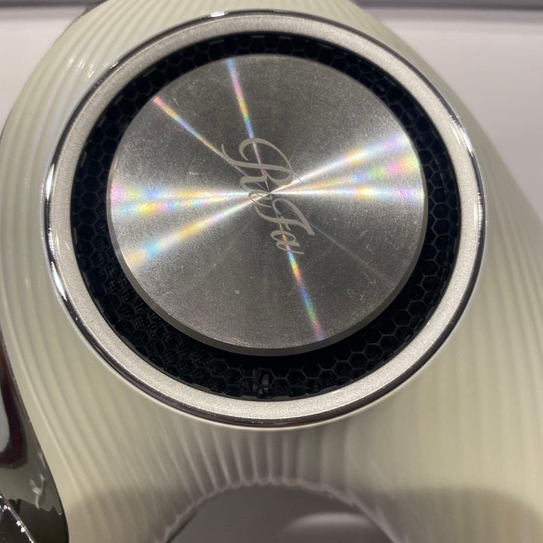 【値下げ】2023年製リファ ビューティック ドライヤー　中古品