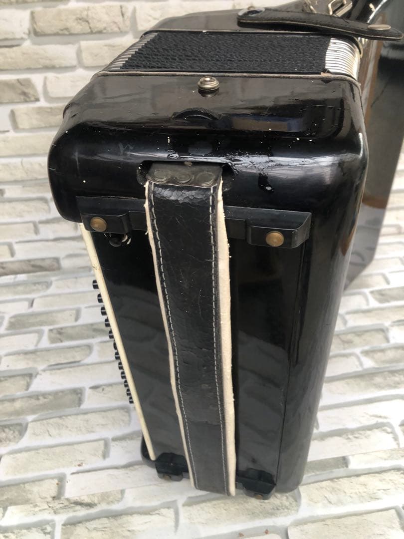 TOSCANO アコーディオン (A164)