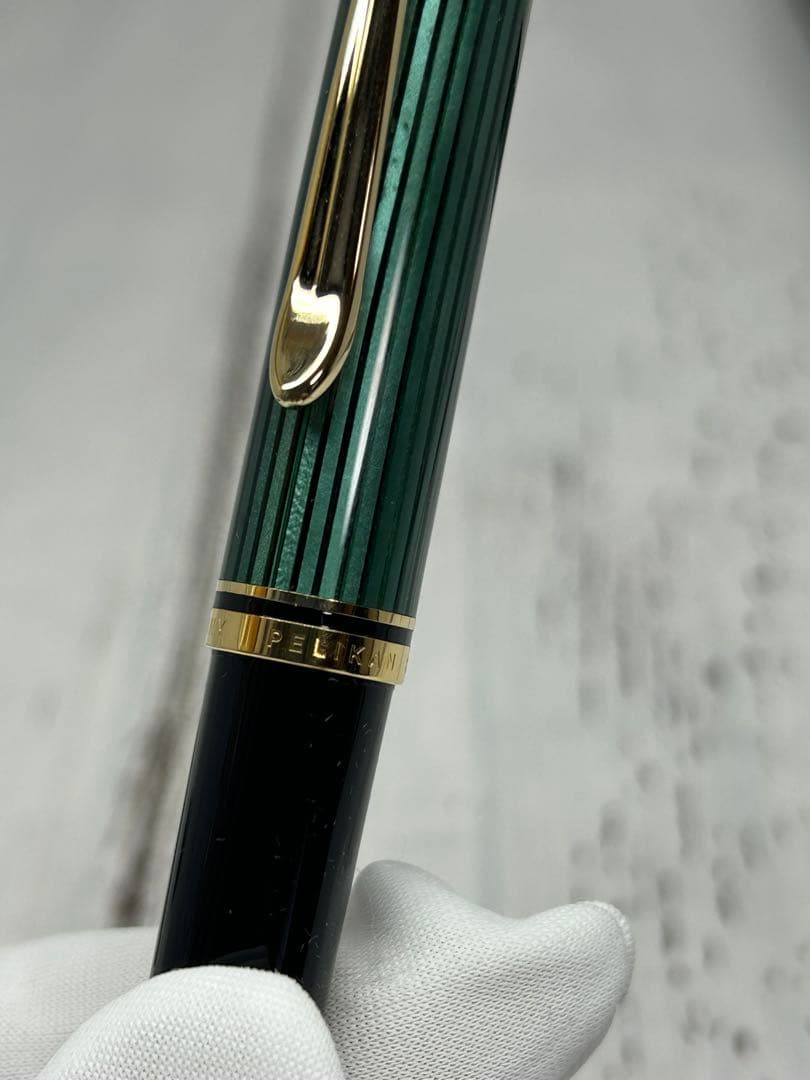 Pelikan【ボールペン＆シャープペンシルセット】ケース付き