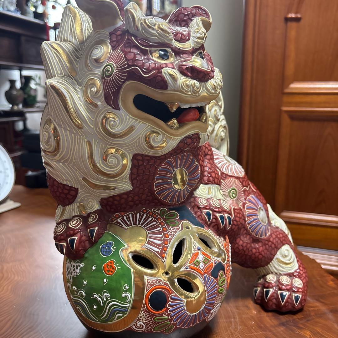九谷焼　玉乗り獅子　大きめ　魔除け　台無し