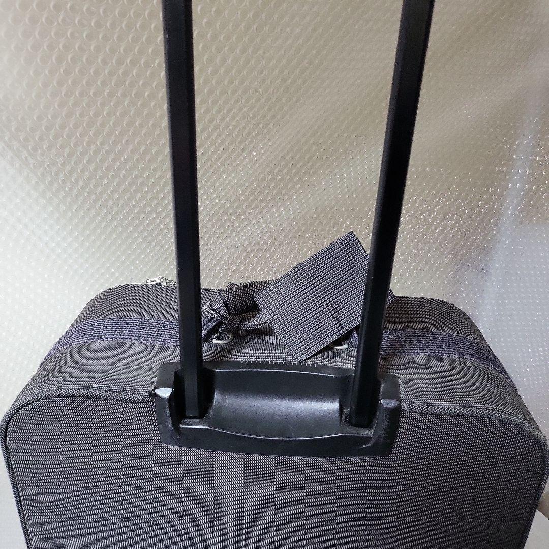 ダークグレー キャリーケース