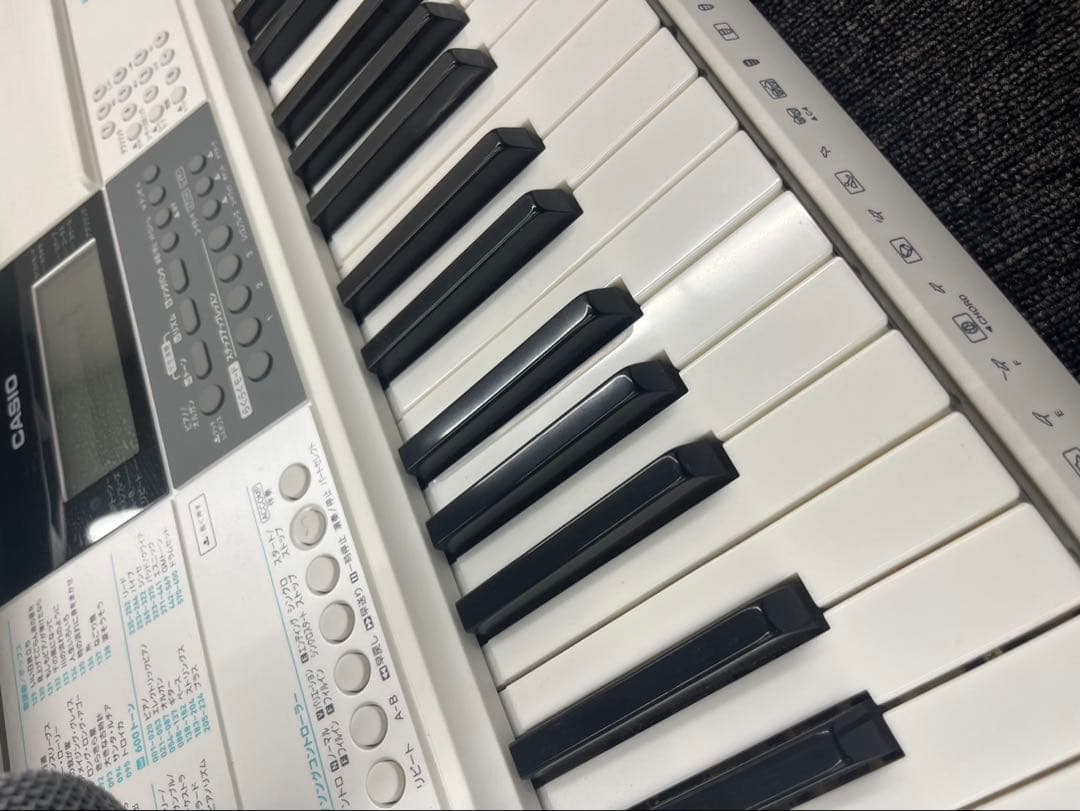 CASIO カシオ LK-516 光ナビゲーション 電子キーボード