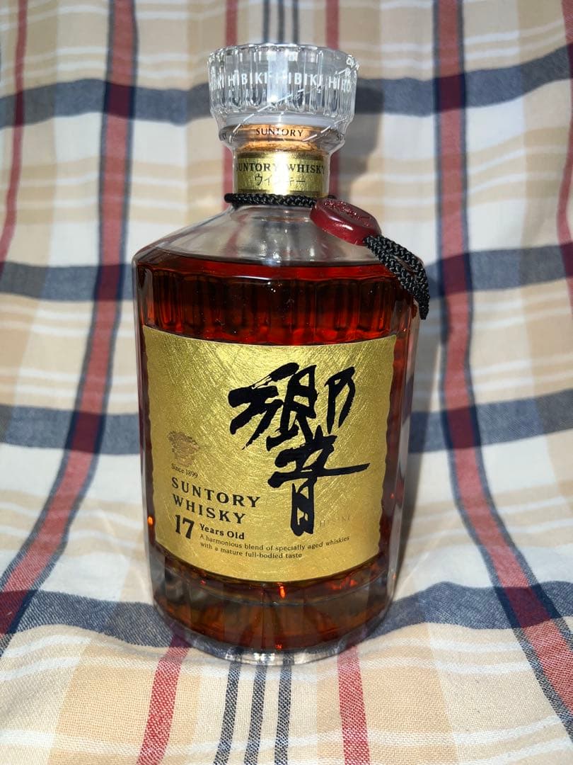 響 17年 ゴールドラベル(未開栓) ボックス付き