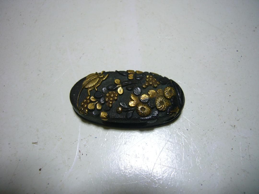 縁頭 秋草虫図 鈴虫 刀装小道具 金具 日本刀