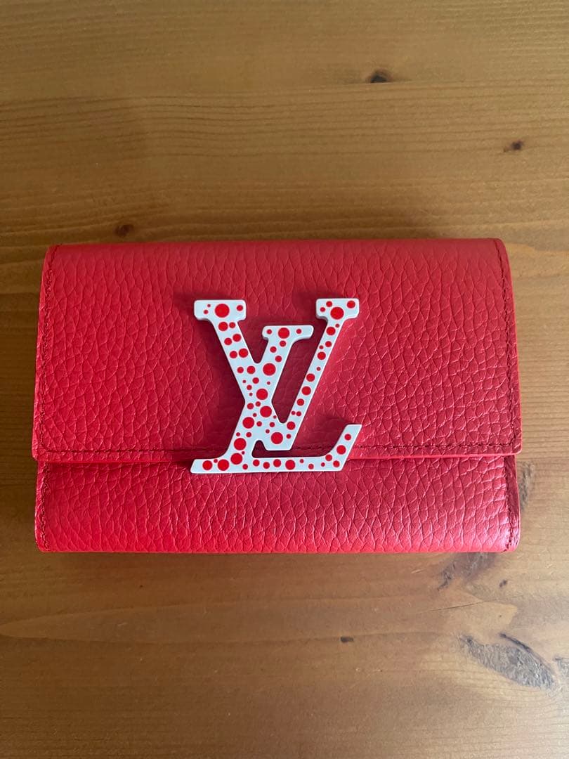 未使用 LV × YK ポルトフォイユ カプシーヌ 草間彌生 ルイヴィトン