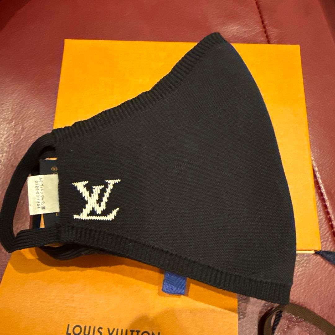 LOUIS VUITTON マスク　ノアール