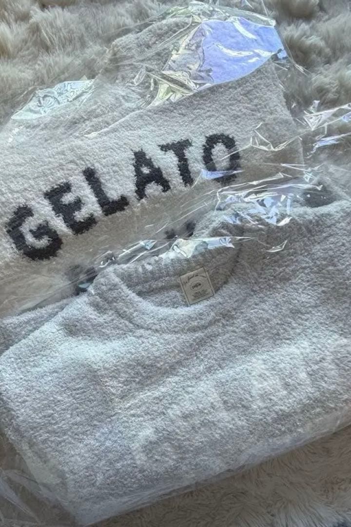 gelato piqueパウダーロゴジャガードセットアップ新品未使用品