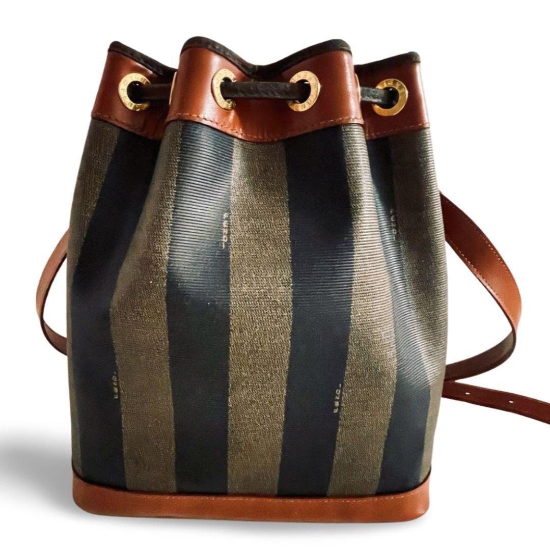 FENDI フェンディ ペカン ポーチ付き ショルダーバッグ 巾着 ゴールド金具