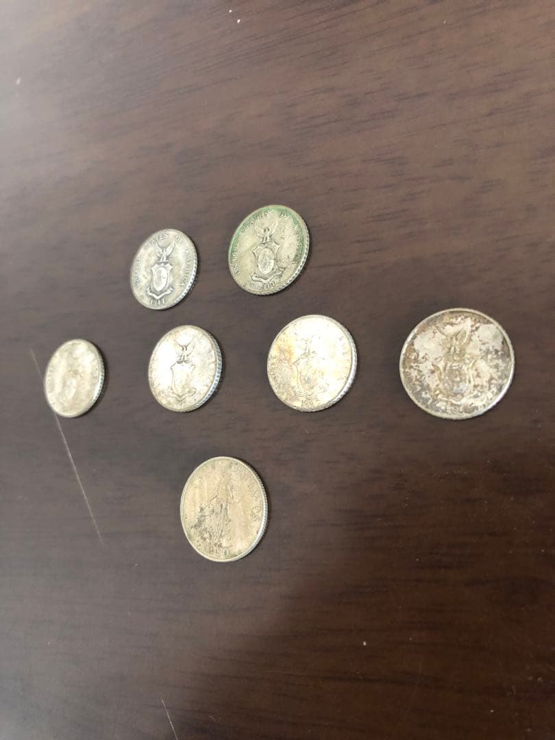 フィリピン10センタボ硬貨　1944年2枚、1945年4枚、1960年1枚、計7