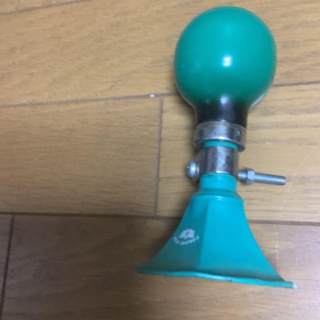 昔のトーフ屋さんのグッズ。昭和では欠かせない物です