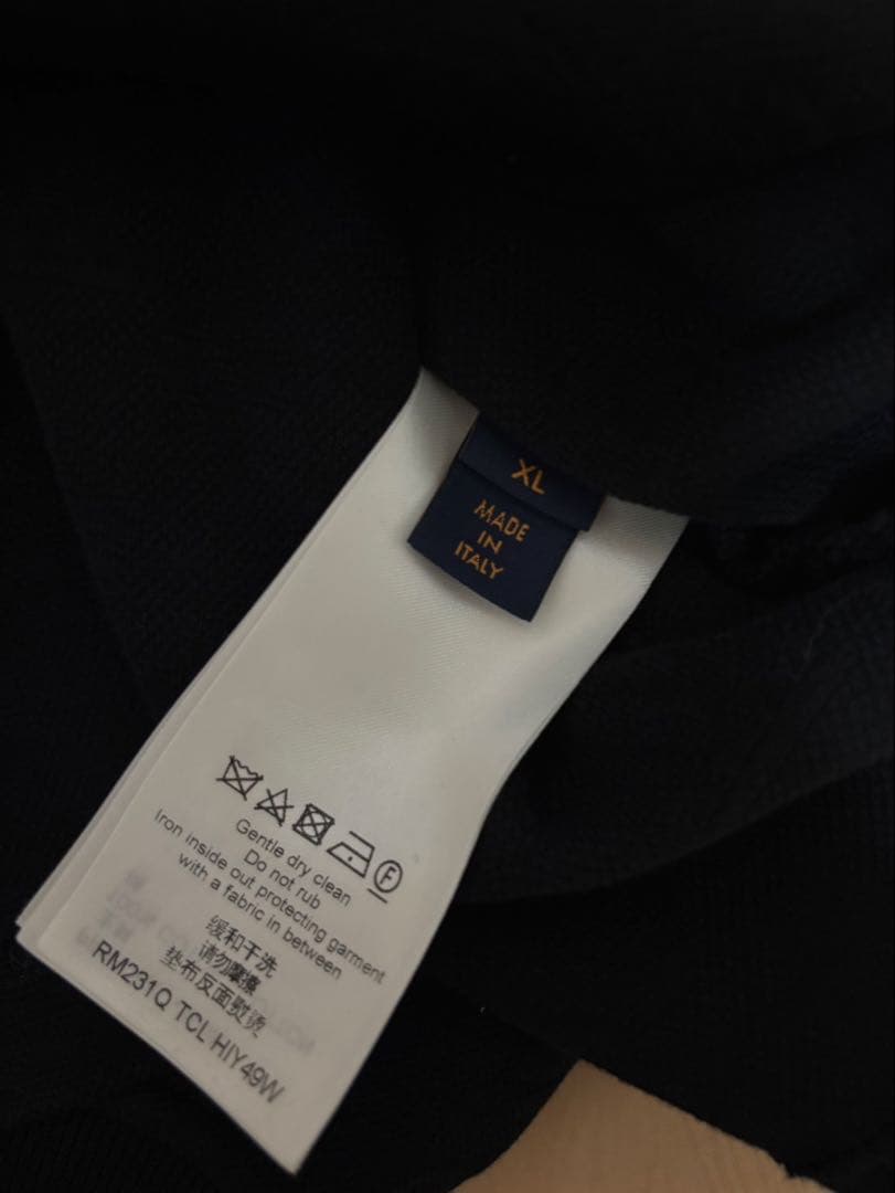 ルイ・ヴィトン 3Dポケット モノグラム Tシャツ