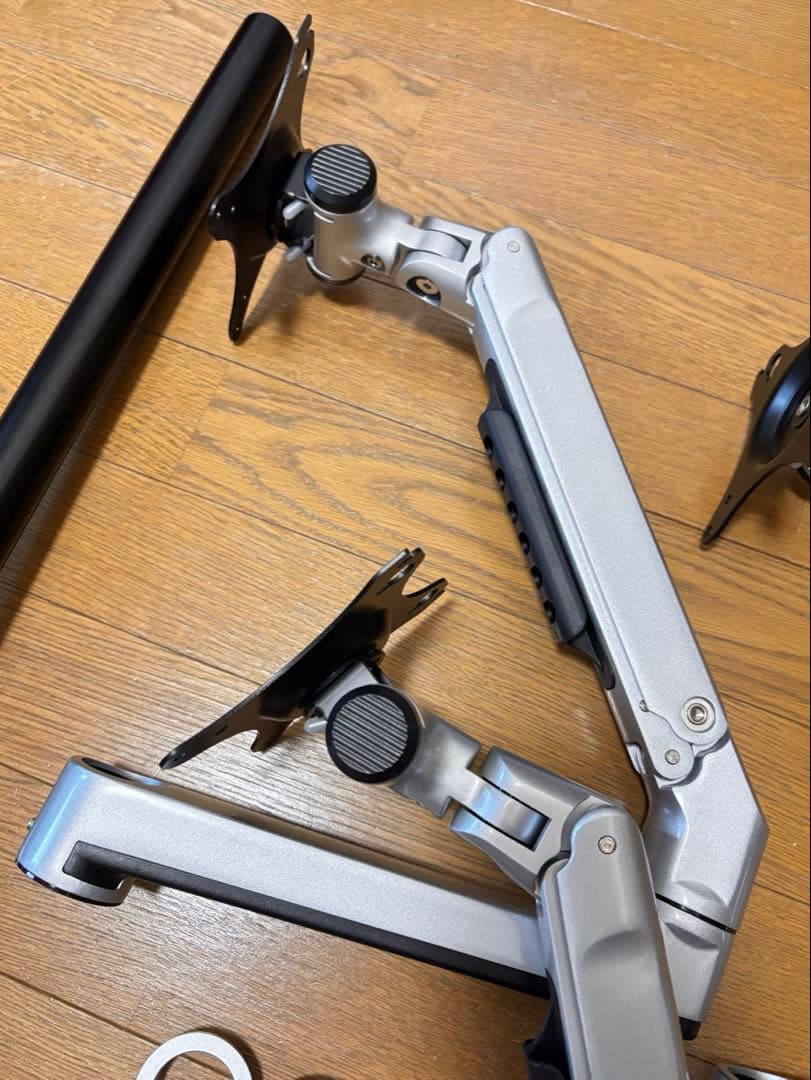Ergounion(エルゴニオン) E666 トリプルモニターアーム