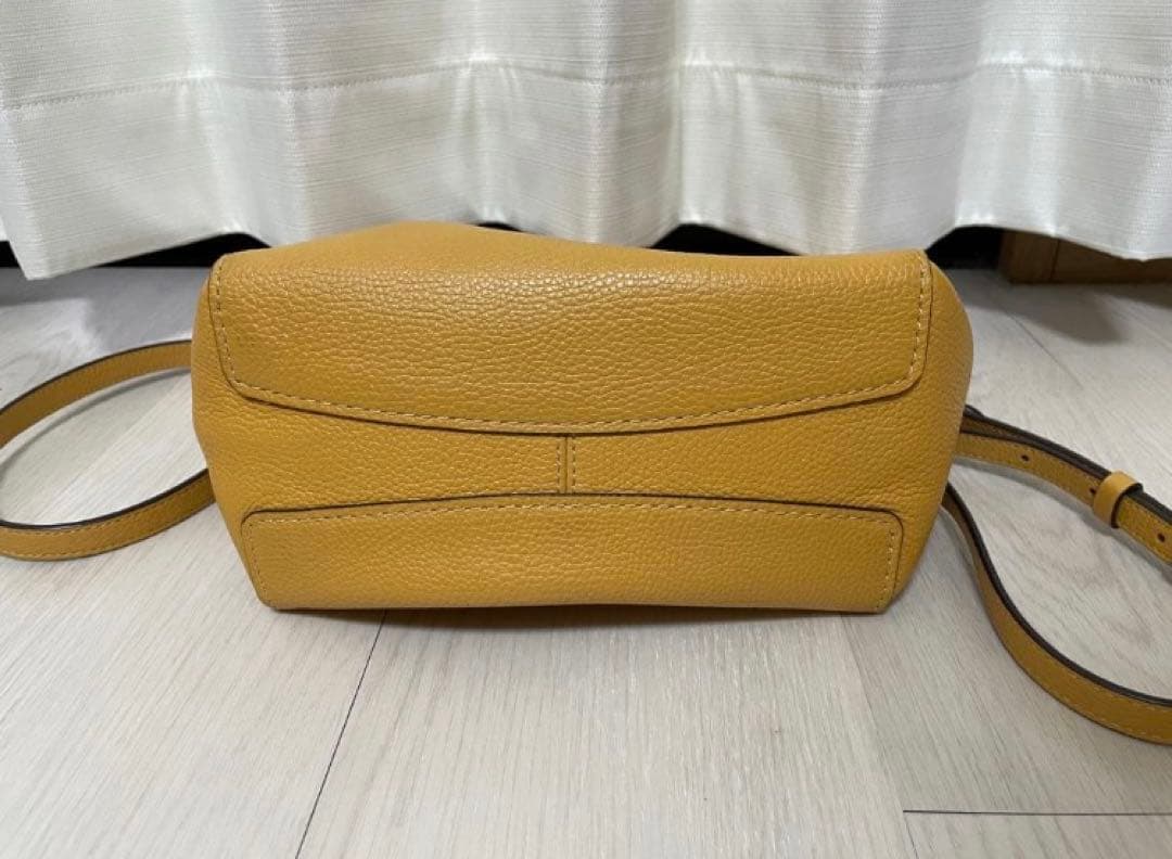 【極美品】COACHコーチ ハドリーホーボー21 ショルダーバッグ イエロー