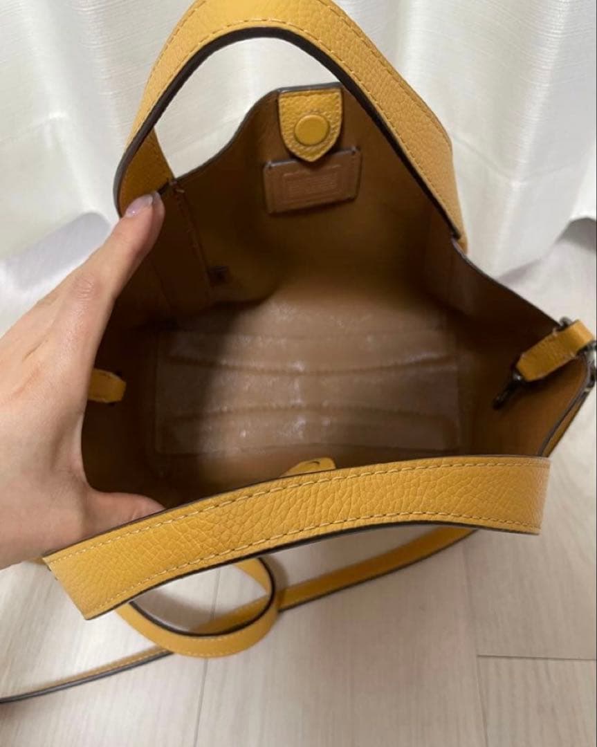 【極美品】COACHコーチ ハドリーホーボー21 ショルダーバッグ イエロー