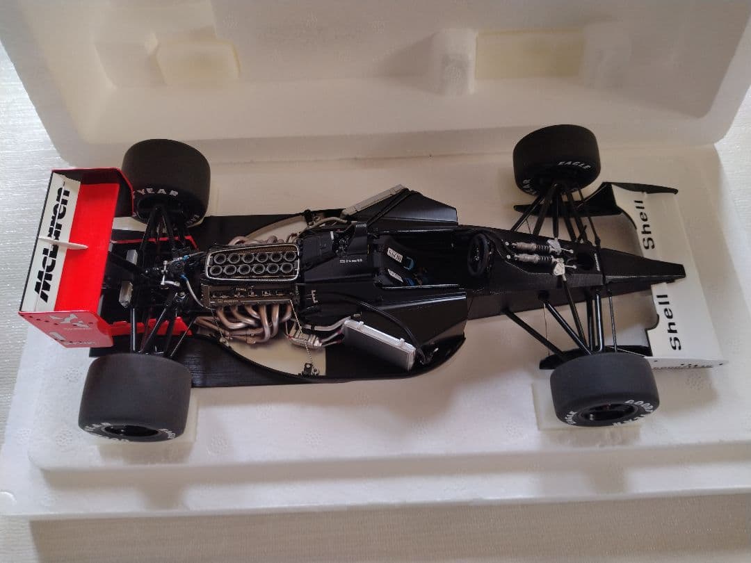 どらいぶオートアート 1/18 マクラーレンMP4/6 日本GP A.セナ