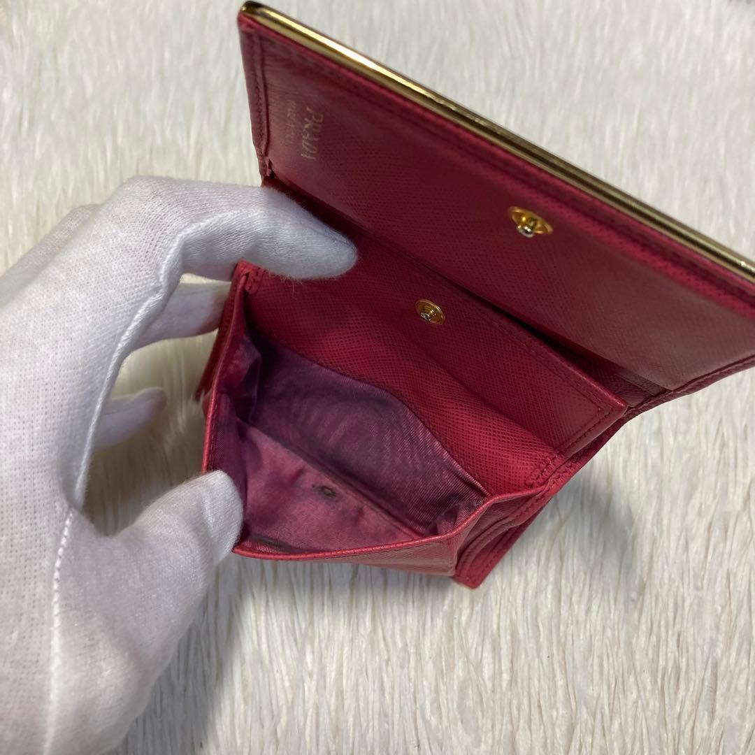 週末限定特価美品　PRADA プラダ　二つ折り　財布　コンパクト　ミニ　ピンク