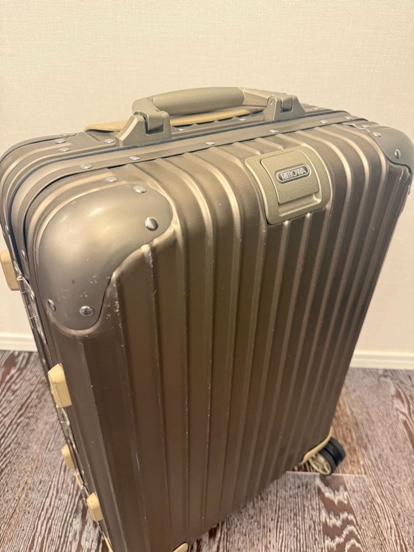 RIMOWA リモワ トパーズ チタニウム 33L