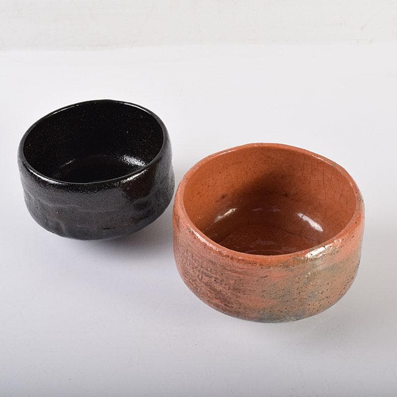 茶道具　楽吉左衛門　赤楽　黒楽茶碗　時代箱　M　R7750