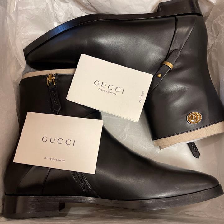 GUCCI ショートブーツ