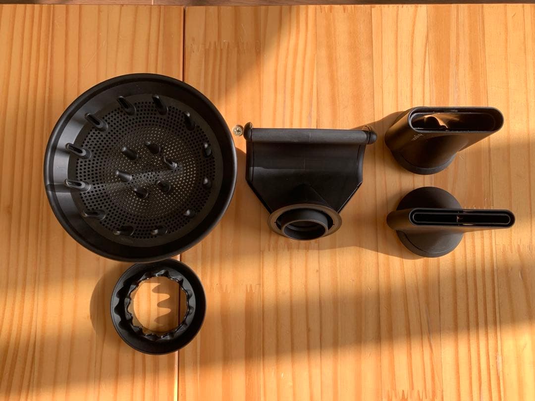 Dyson ドライヤー