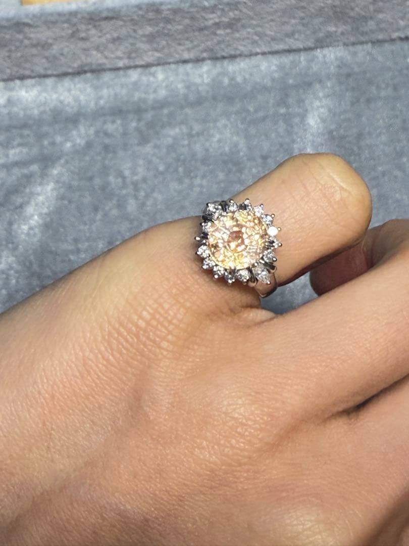 定価百万以上三越ブランドパパラチアカラー サファイア ダイヤモンド リング