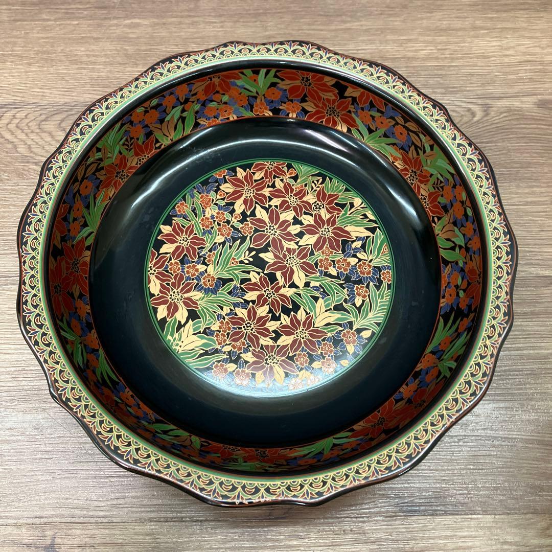 E-1 菓子鉢 盛鉢 花柄 扇面文様 伝統工芸 金彩 陶器製 焼き物 食器