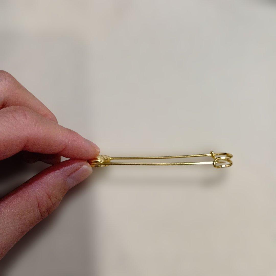 HERMES ピンブローチ