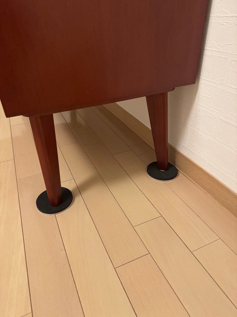 北欧風リビングキャビネット 引き出し 扉付き 脚付き 幅110マホガニー