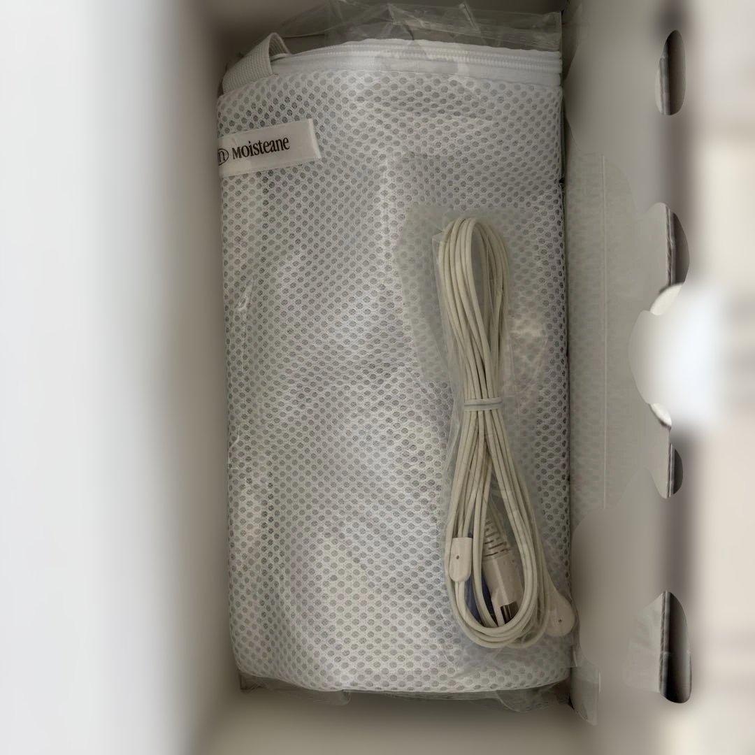 新品未使用 モイスティーヌスキンマスク