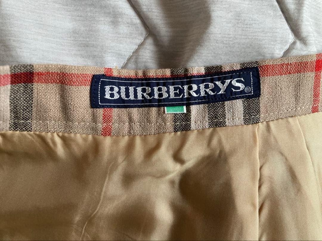 バーバリー プリーツスカート　Burberry ノバチェック　Burberrys