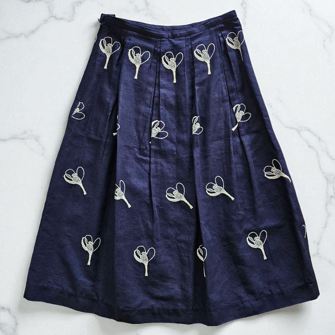 希少★ミナペルホネン mademoiselle リネン混タックスカート 刺繍