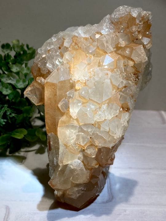 2つのイシス❁⃘*.゜タンジェリンクォーツ　クラスター  レインボー　原石