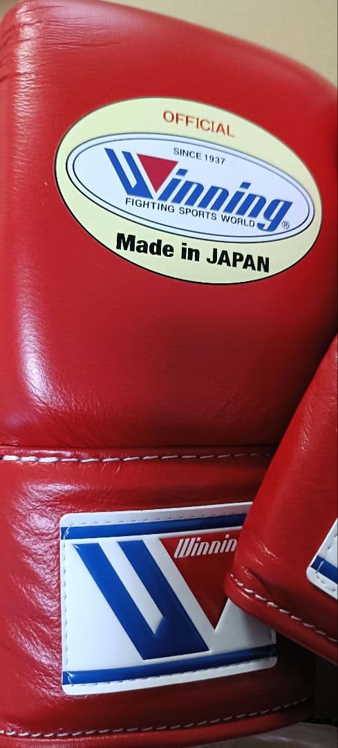 winningボクシンググローブ ８オンス　レッド　プロ試合用