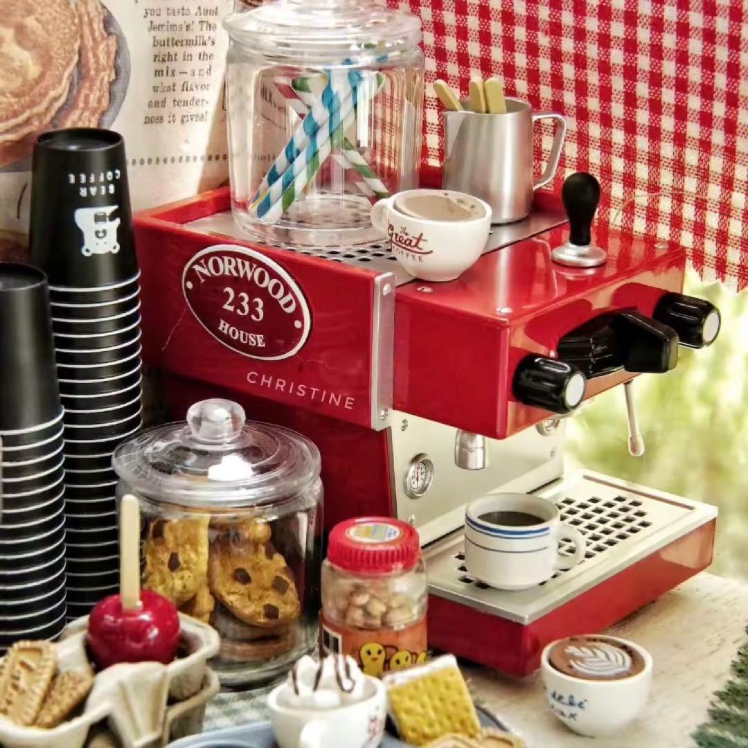 ミニチュア　コーヒーマシン　エスプレッソマシン　チェリーレッド　ドールハウス